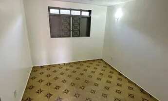 Imagem 2: CA imóveis aluga excelente casa no setor central