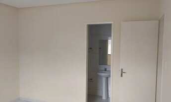 Imagem 6: Apartamento 2/4. Ao lado da avenida Getúlio Vargas