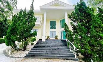 Imagem 4: Maravilhosa mansão com 2.400 metros de terreno e 1.280 de área construída, 5 suites no Ta