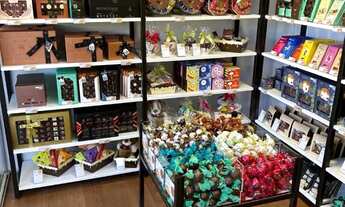 Imagem 4: Oportunidade Única - Vendo 2 Lojas da Cacau Show Já em Operação