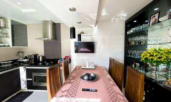 Imagem 2: Sobrado com 4 dormitórios e um ático super espaçoso