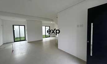 Imagem 4: Belíssimo Sobrado - Condomínio Fechado em Campo Largo - Completo e Seguro