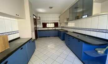 Imagem 4: Vende ou aluga Casa duplex com 4 quartos, gabinete, 10 vagas de garagem, amplo recuo