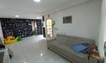 Imagem 4: Casa Sobrado - Bosque dos Eucaliptos - 4 Dormitórios - 135m²