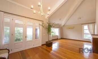 Imagem 3: Belíssima casa à venda no bairro Teresópolis com 380m² de área construída