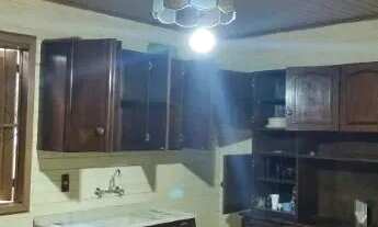 Imagem 4: Casa em Porto Alegre, no bairro Campo Novo, com 3 dormitório(s), e 3 banheiros, à venda