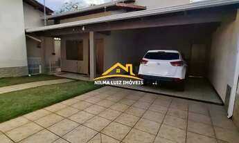 Imagem: CASA À VENDA 4 QUARTOS