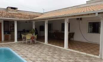 Imagem: Linda Casa na Praia do Ervino, São Francisco