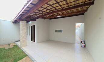 Imagem 2: Casa para venda tem 110 metros quadrados com 3 quartos em Santa Luzia - Crato - Ceará