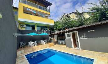 Imagem: Casa à venda em Niterói/RJ