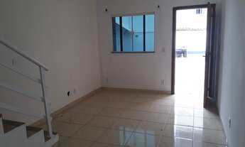Imagem: Mesquita - Casa 2q com garagem R$ 750,00