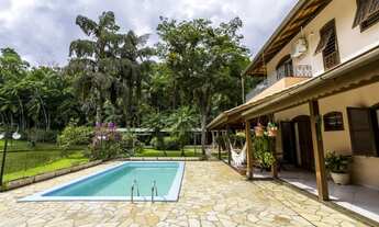 Imagem: Casa a venda 03 dormitórios no bairro Itoupava