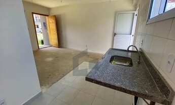 Imagem 3: Sobrado para Venda em Suzano, Parque Santa Rosa, 2 dormitórios, 2 banheiros, 2 vagas