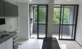 Imagem 2: ALUGO APTO. EM CONDOMÍNIO COM GARAGEM COBERTA E VARANDA E ELEVADOR