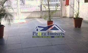 Imagem 3: ÓTIMA OPORTUNIDADE LINDA CASA MOBILIADA DE 2 DORMITÓRIOS E QUINTAL ESPAÇOSO COM GARAGEM