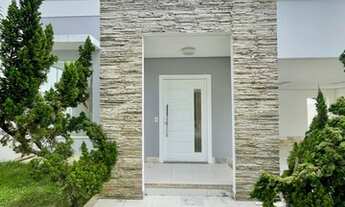 Imagem 2: Casa linear com piscina e espaço gourmet no Vale dos Cristais