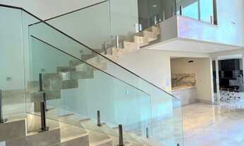 Imagem 4: Sobrado novo no Condomínio Villa Jardim com 4 suítes e 320 metros