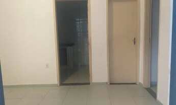 Imagem 3: Apartamento tipo Casa Próximo do Metro Maria da Graça R$ 170.000,00