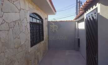 Imagem 2: Ribeirao Preto - Casa Padrão - Jardim Castelo Branco