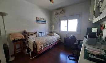 Imagem: Casa a venda em Alphaville - Barueri, SP