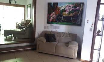 Imagem 2: Casa - Jardim Apolo - 4 Dormitórios - 423m² - Aceita permuta