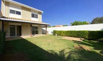 Imagem 4: Casa em condomínio no Gramado com quintal