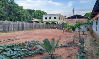 Imagem 2: Terreno grande com ponto na frente