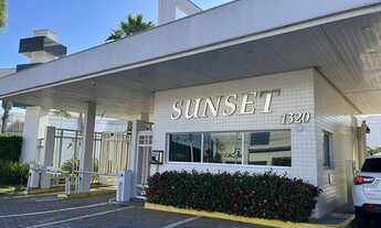Imagem 3: CONDOMINIO SUNSET- 4 SUITES-PISCINA-CAMPOLIM-SOROCABA-SP