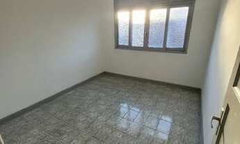 Imagem 4: Alugo excelente apartamento em Cavalcanti, rua tranquila