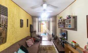 Imagem 3: Apartamento para Aluguel - Irajá, 2 Quartos, 60 m2