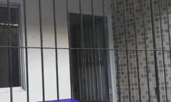 Imagem: Alugo casa rasteira com ótimo valor e água