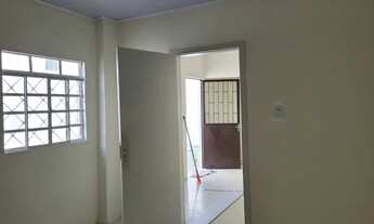 Imagem 4: Casa para aluguel possui 150 metros quadrados com 3 quartos em Passo da Areia - Porto Aleg