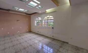 Imagem 2: Salas comerciais na região do Centro de Betim