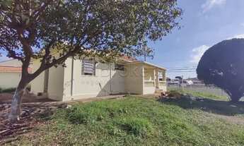 Imagem 2: Botucatu - Casa Padrão - Vila Nossa Senhora de Fatima