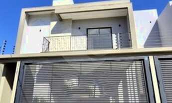 Imagem 3: Sobrado a Venda no Parque São Paulo em Cascavel/PR - 3 SUÍTES