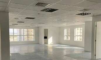 Imagem 2: Sala Comercial de 126m² á venda