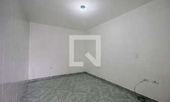 Imagem 5: Casa para Aluguel - Vila Luzita, 1 Quarto, 70 m2