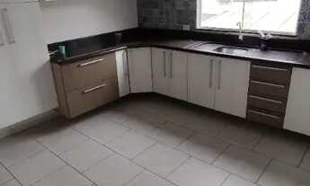 Imagem 3: CASA RESIDENCIAL em PINHAIS - PR, ATUBA