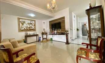 Imagem: CASA EM CONDOMINIO COM 4 SUITES, AMPLO QUINTAL