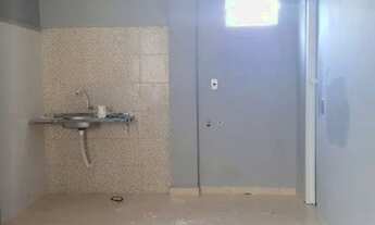 Imagem 5: Alugueis Kitinets Vila Yan, bairro: Flores. Valores: R$ 370,00/470,00 e 570,00