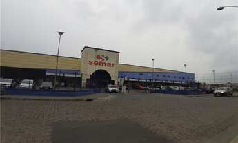 Imagem 7: Terreno de esquina com Edícula. <br><br>Amplo terreno de esquina com edícula á