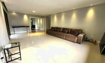 Imagem 5: Casa de condomínio sobrado para venda possui 280 metros quadrados com 5 quartos