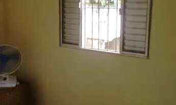 Imagem 5: VENDE SE CASA Casa com 2 dormitórios