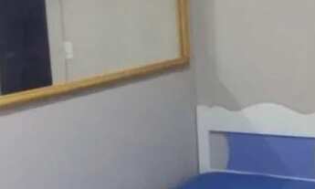 Imagem: Alugo quarto solteira