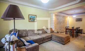 Imagem 3: Casa para Aluguel - Parque Marabá, 3 Quartos, 205 m2