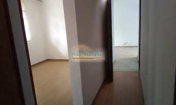 Imagem 7: CASA com 3 dormitórios para alugar com 80m² por R$ 2.000,00 no bairro Santa Felicidade - C