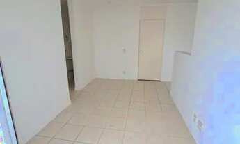 Imagem 2: Apartamento para venda possui 50 metros quadrados com 2 quartos em Anil - Rio de Janeiro