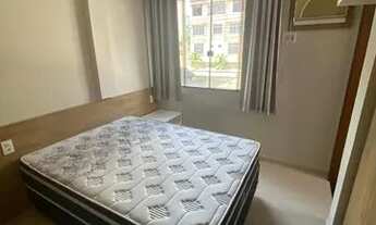 Imagem 7: Cond. Cidade Jardim. Alugo Apto Mobiliado com 2 suites, sala para 2 ambientes e 1 vaga