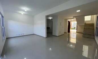 Imagem 5: Casa de condomínio sobrado para venda possui 234 metros quadrados com 3 quartos