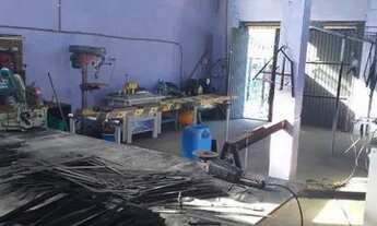 Imagem 7: Vendo ponto comercial com duas casas no terreno